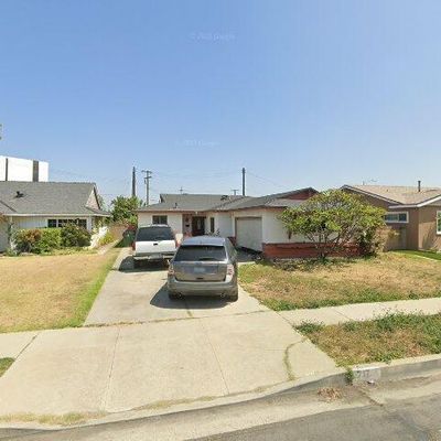 717 W 173 Rd Pl, Gardena, CA 90247