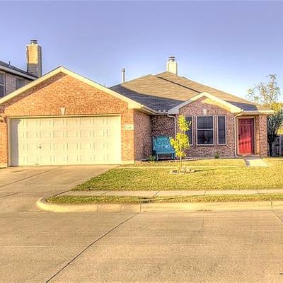 720 Fox Hunt Trl, Fort Worth, TX 76179