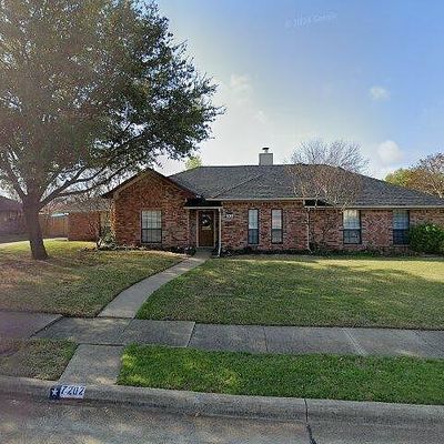 7202 Shawn Dr, Rowlett, TX 75088