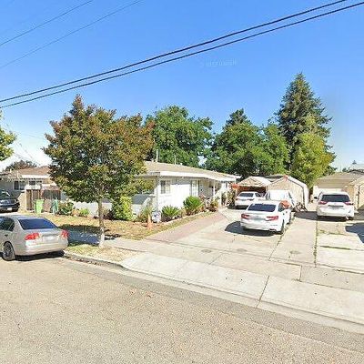 745 Longwood Ave, Hayward, CA 94541