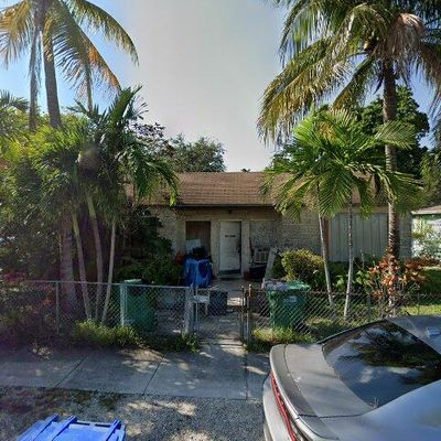 7600 Nw 8 Th Ave, Miami, FL 33150