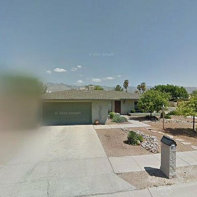 7641 E Rio Verde Dr, Tucson, AZ 85715