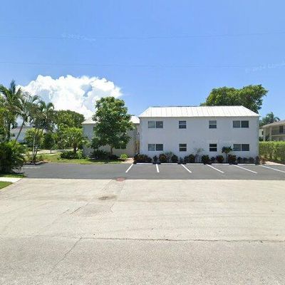 780 10 Th Ave S #4, Naples, FL 34102