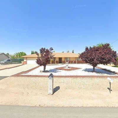 7866 Lyons Ave, Hesperia, CA 92345