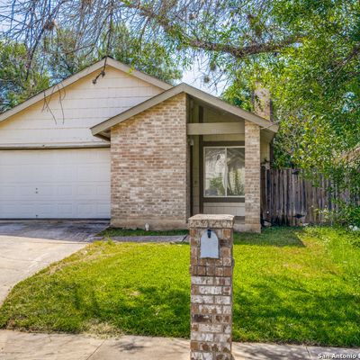 8016 Laurel Bnd, San Antonio, TX 78250