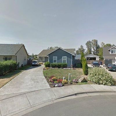 81 Village Dr, Creswell, OR 97426