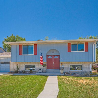 6977 Otis St, Arvada, CO 80003