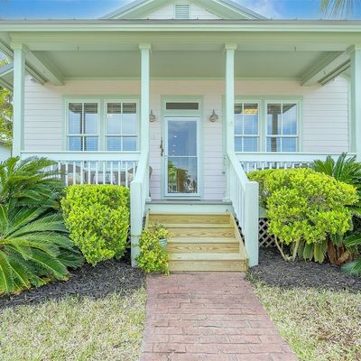 710 Someruelus St, Fernandina Beach, FL 32034