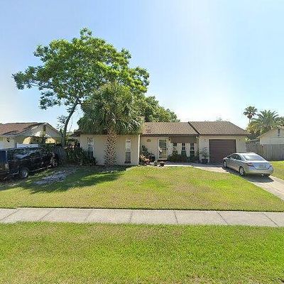 711 Royal Palm Dr, Kissimmee, FL 34743