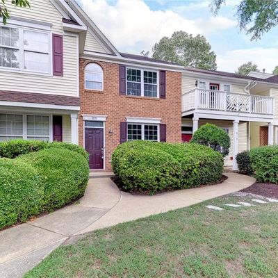 815 Oak Springs Ct, Newport News, VA 23602