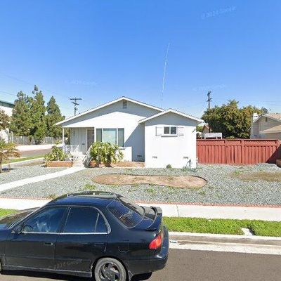 855 Ash Ave, Chula Vista, CA 91911