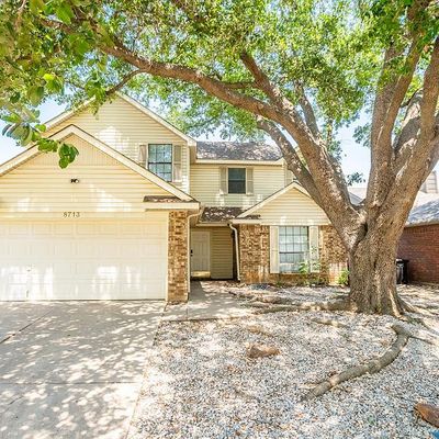 8713 Elbe Trl, Fort Worth, TX 76118