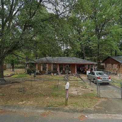 10301 Impala Dr, Little Rock, AR 72209