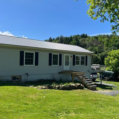 104 Garden Grove Ln, Kunkletown, PA 18058