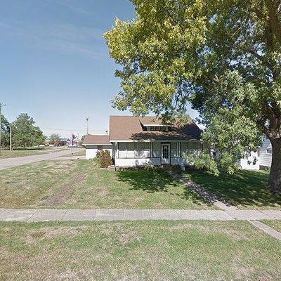 110 Bellevue St, Brooklyn, IA 52211