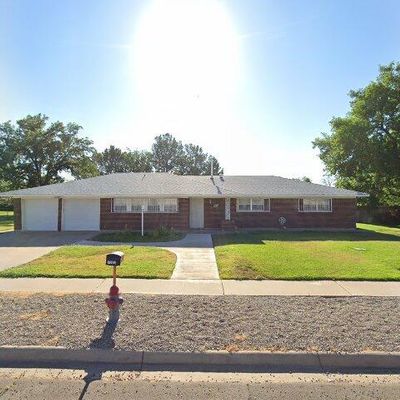 1003 Mullis St, Roswell, NM 88201