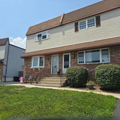 1274 Nicole Ln, Secane, PA 19018