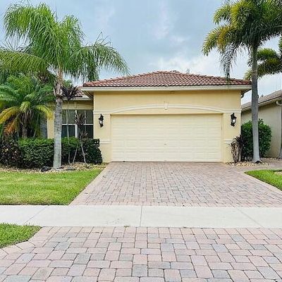 128 Isle Verde Way, Palm Beach Gardens, FL 33418