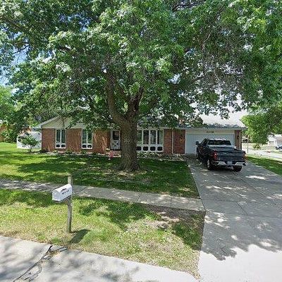 1309 N C St, Indianola, IA 50125