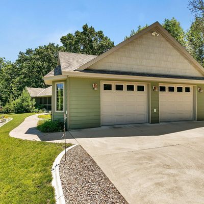 136 Rolling Oaks Ln, Darwin, MN 55324