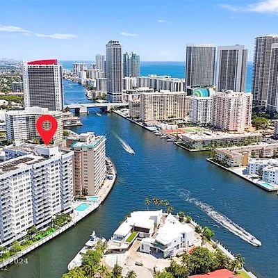 137 Golden Isles Dr #706, Hallandale Beach, FL 33009