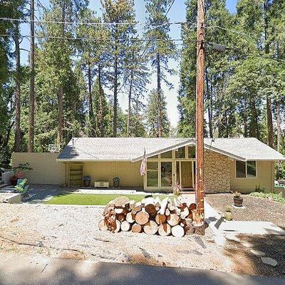 11450 Marjon Dr, Nevada City, CA 95959