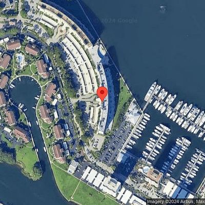 120 Lakeshore Dr #T37, North Palm Beach, FL 33408