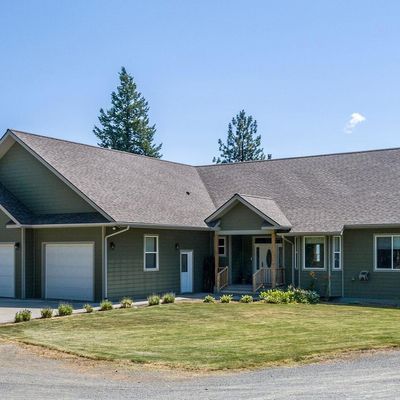 1524 Sunrise Rd, Bonners Ferry, ID 83805