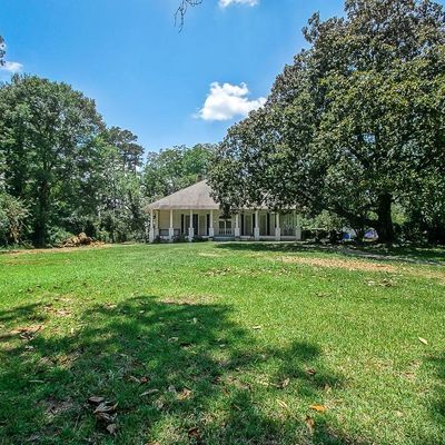 16735 Liberty Rd, Greenwell Springs, LA 70739