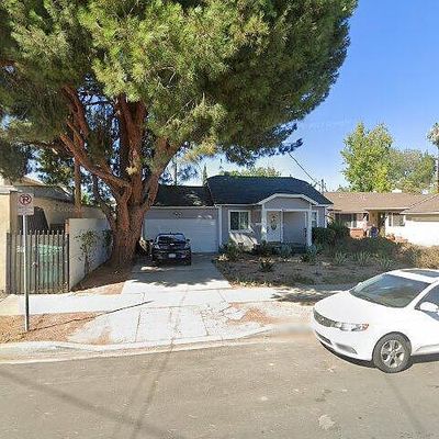 14043 Calvert St, Van Nuys, CA 91401