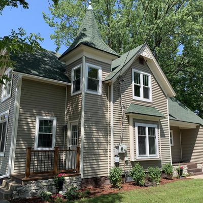 141 Auto St, Clintonville, WI 54929