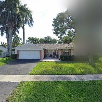 14610 Madison Pl, Davie, FL 33325