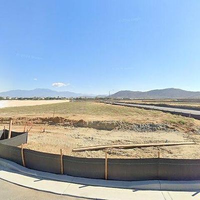 1942 Old Steel Way, Hemet, CA 92545