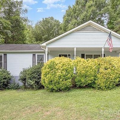 1949 Ridge Rd, Clover, SC 29710