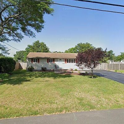 2 Beechwood Dr, Brick, NJ 08723