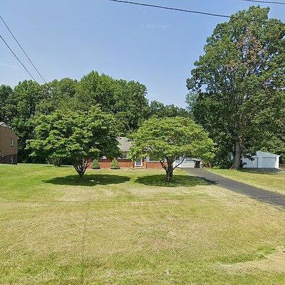 200 Cornell Rd, Rocky Mount, VA 24151