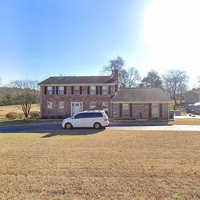 213 Jeffrey Dr, Fayetteville, TN 37334