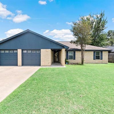 2512 Sumter Dr, College Station, TX 77845