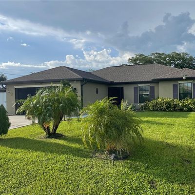 255 Lunette St, Fort Myers, FL 33913