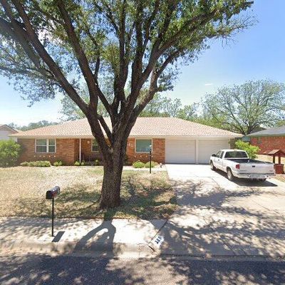 265 Twin Oaks Dr, San Angelo, TX 76901