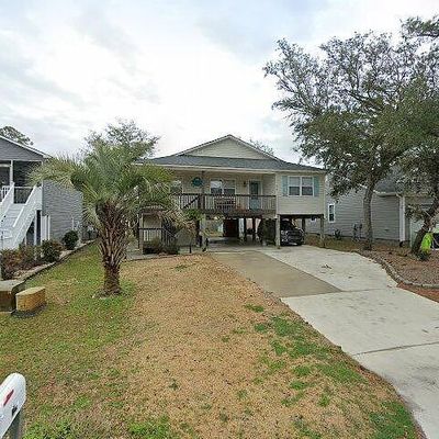 218 Ne 51 St St, Oak Island, NC 28465