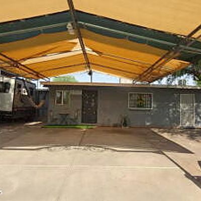 2202 N 40 Th Dr, Phoenix, AZ 85009