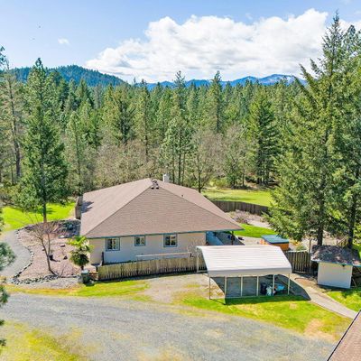 227 Highland Ranch Rd, Grants Pass, OR 97526