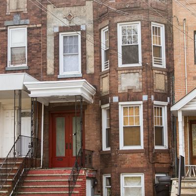 227 Manhattan Ave, Jc Heights, NJ 07307