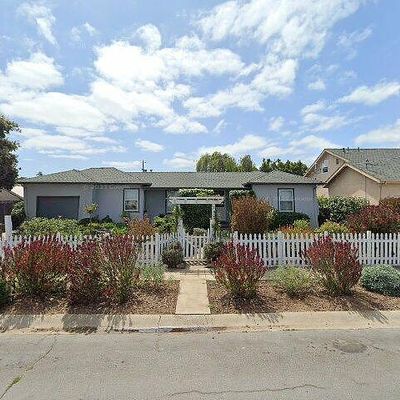 230 Dundee Dr, Monterey, CA 93940