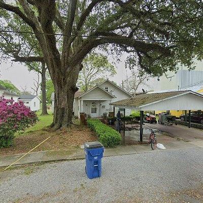 303 S Louisiana St, Abbeville, LA 70510