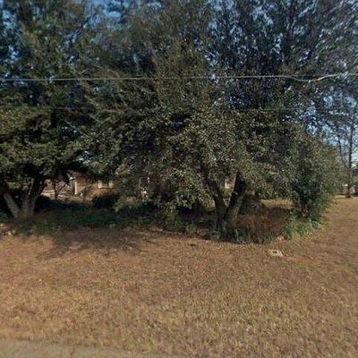 304 Glenway St, Nash, TX 75569