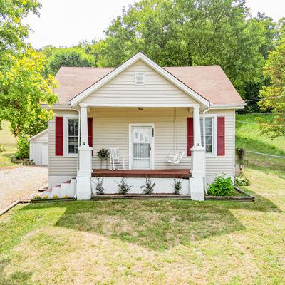 305 Edgewood Ave, Mount Pleasant, TN 38474