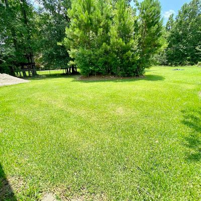 311 Pinemont Dr, Sour Lake, TX 77659