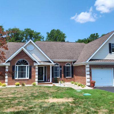 33 N Running Brook Ct, Dover, DE 19904